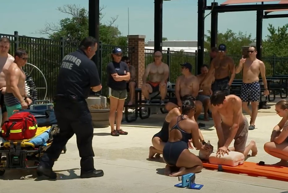 stories/irving-lifeguard-training.jpg