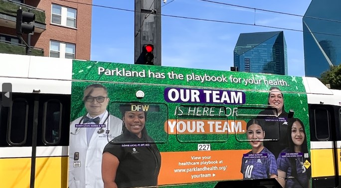 stories/parkland-campaign-bus.jpg